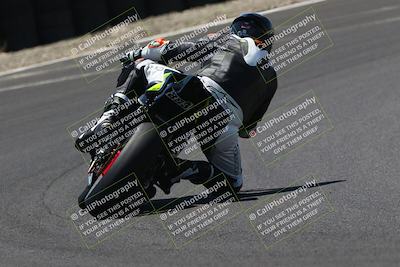 media/Jul-19-2025-TrackDaz (Sat) [[ff1509a44a]]/A Group/2pm (Turn 6)/